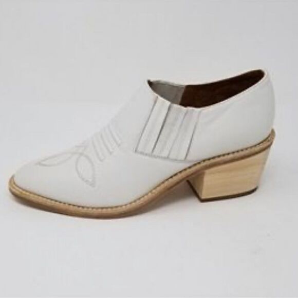 N.Y.L.A. Premium Santa Ana Slip-On Bootie - Picture 1 of 12